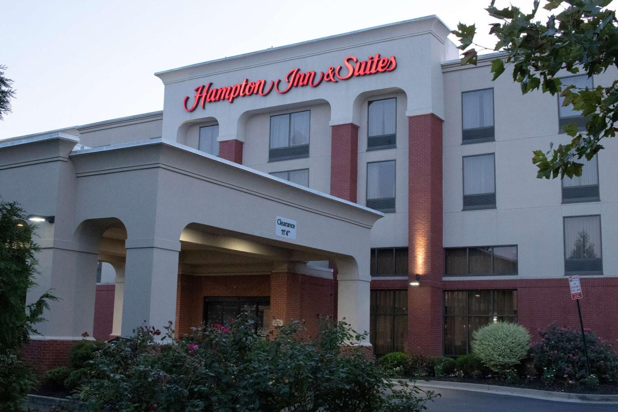 Hampton Inn & Suites Richmond/Virginia Center Exterior photo